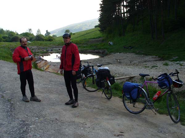 P��rodn� term�ln� jez�rko v Kalamenoch