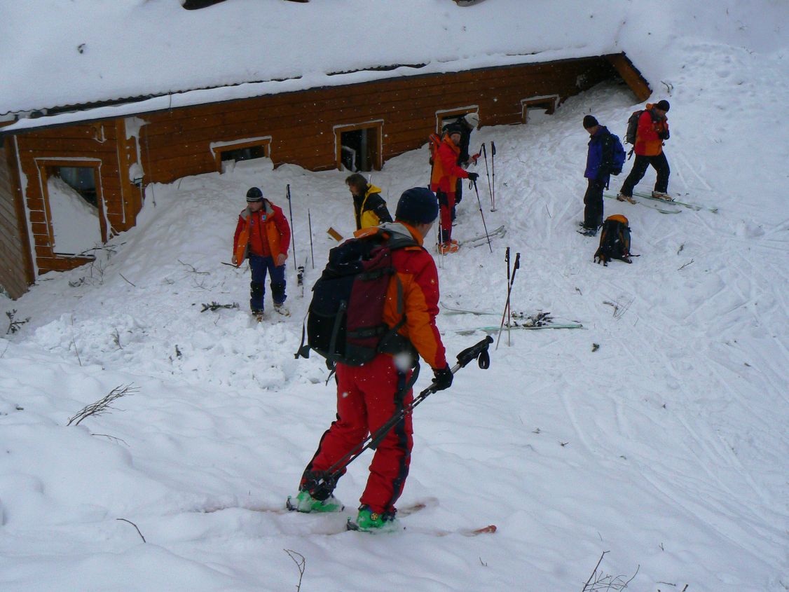 Lavina smetla t�m�� v�e!