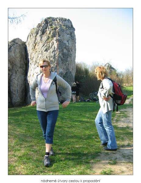 P�r foto z turistiky v Moravsk�m krasu