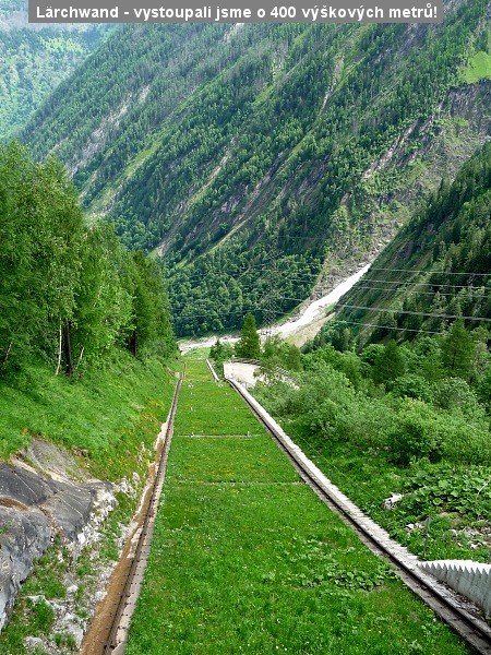 Tady budou sn�mky, kter� po��dil Palo s Er�ou....