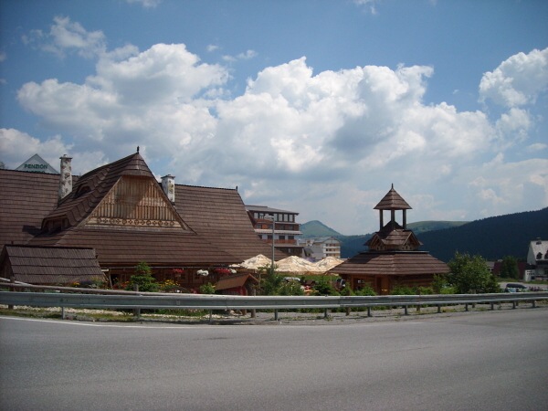 I pod horsk�mi mas�vy Slovenska lze str�vit kr�snou dovolenou