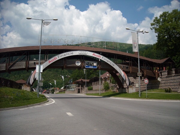 I pod horsk�mi mas�vy Slovenska lze str�vit kr�snou dovolenou