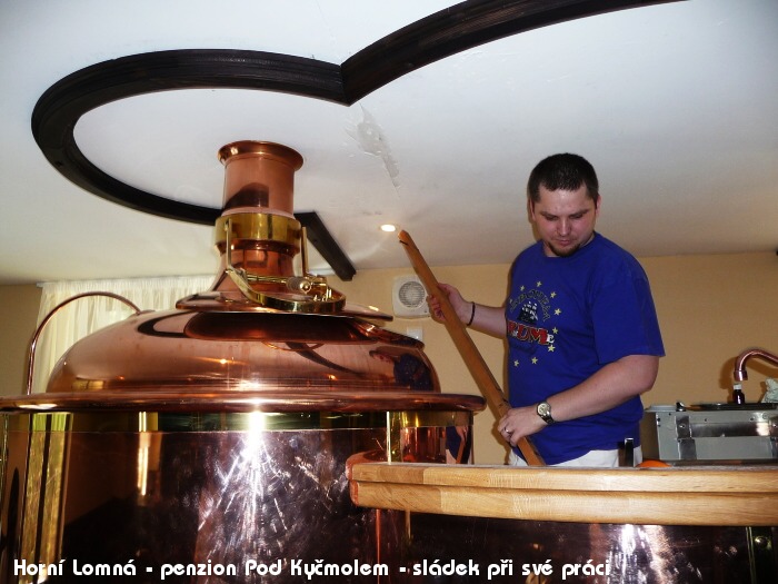 Na kole za kvasnicov�m pivem