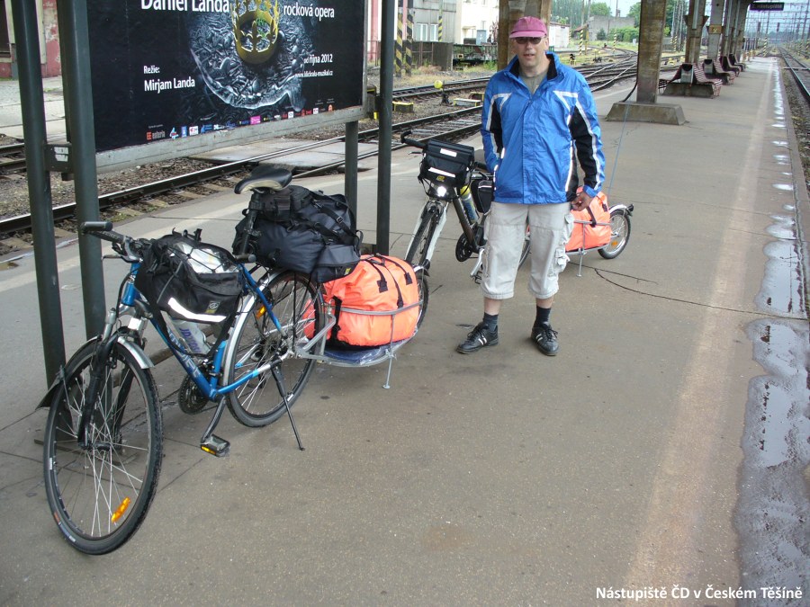 Na kole z Pa��e do �.T��na