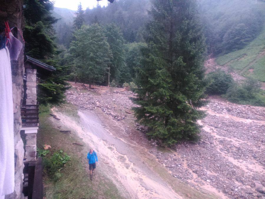 Stolet� povode� se prohnala Vr�tnou dolinou