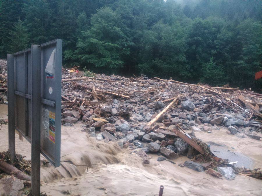 Stolet� povode� se prohnala Vr�tnou dolinou