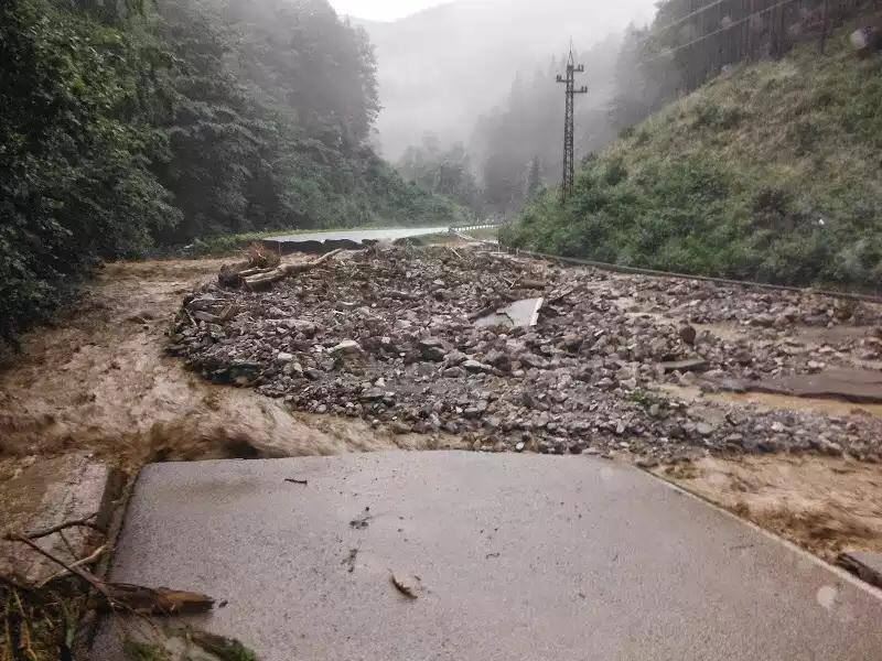 P�id�ny dal�� sn�mky z Vr�tn� doliny