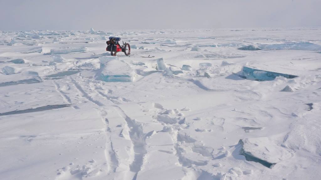 Na zamrzl�m Bajkalu