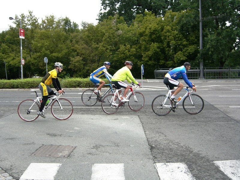 Z T�ince do Prahy na kolech