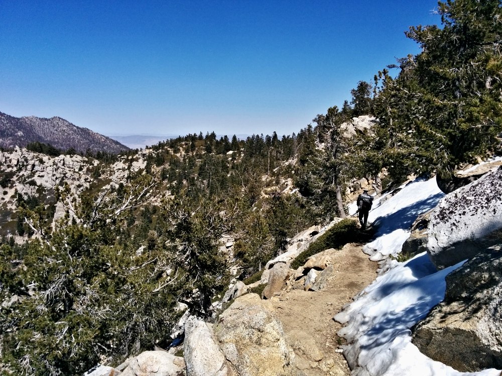 PCT je jedna z nejdel��ch turistick�ch tras na sv�t�!